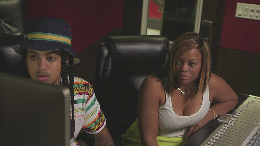 Sisterhood of Hip Hop Sneak Peek 101: In the Studio Sisterhood of Hip Hop Sneak Peek 101: In the Studio